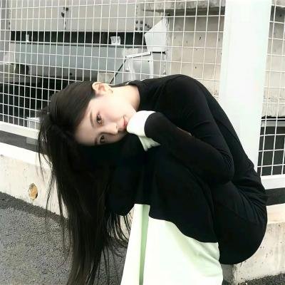 蓝衣暴警